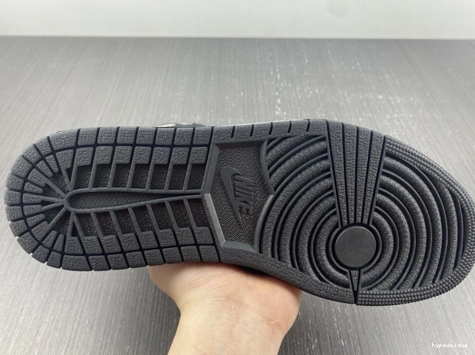 HYPE DZ2523-001 WMNS 1 Air High OG Twist 2.0 Jordan 0823